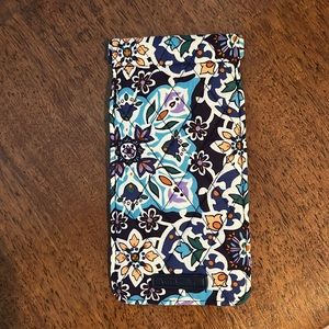 Lisbon Medallion Cool Sunglass Sleeve